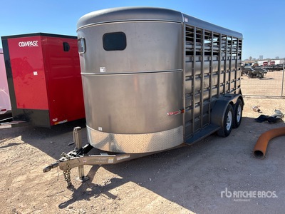 2024 16 ft T/A Remorque pour bétail