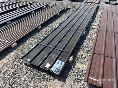 Quantity of (20) Black Metal Roof Panels 20 Ft X 3 Ft Divers Autres (Unused)
