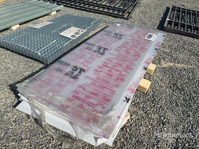 Quantity of (70) Grey Metal Roof Panels 8 Ft X 3 Ft Divers Autres (Unused)