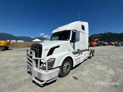 2007 Volvo VNL 6x4 T/A Sleeper Truck Tractor