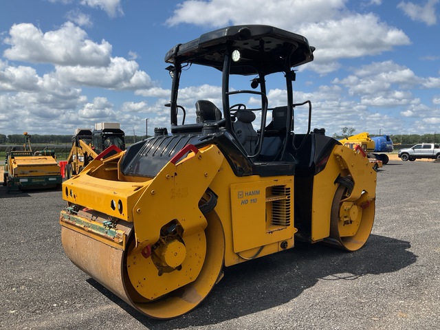 2011 Hamm HD110VVHF