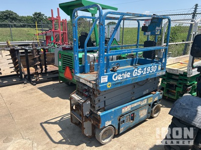 2018 Genie GS-1930 Scissor Lift (Inoperable)