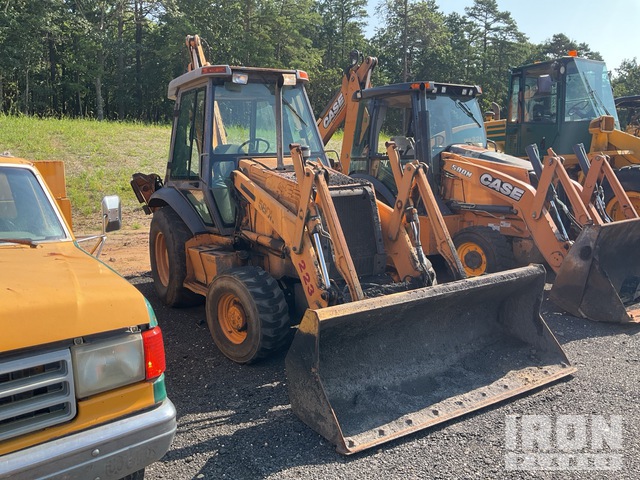 RETROEXCAVADORA 2000 CASE 580LSERIES2