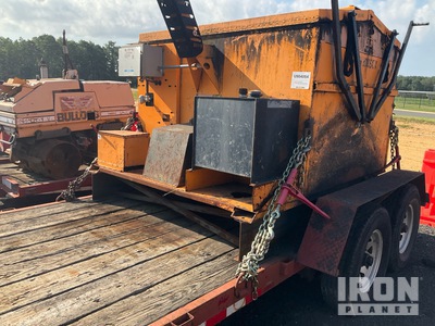 KM International KM8000SXDXC1M1 Hot Box Hervidor de asfalto