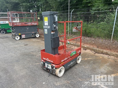 2017 Skyjack SJ16 Vertical Mast Lift
