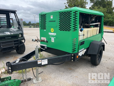 2023 Doosan HP375WCU 425 cfm Mobile Air Compressor