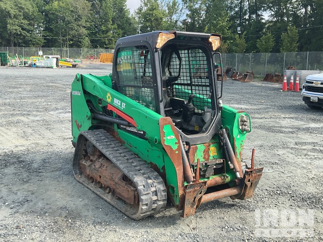 MINI CARGADOR SOBRE ORUGAS 2021 BOBCAT T550