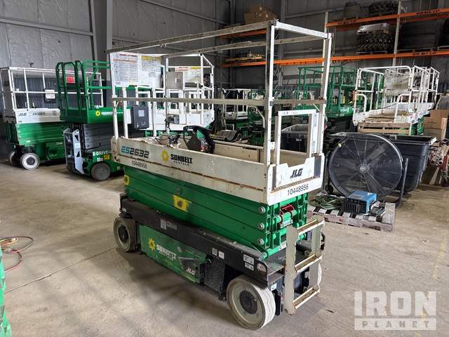 ELEVADOR TIJERA 2022 JLG ES2632