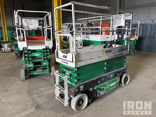 ELEVADOR TIJERA 2022 JLG ES2632