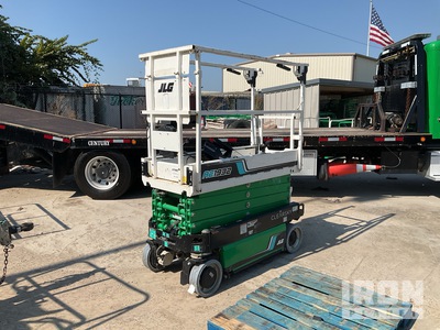 2021 JLG AE1932 Electric Scissor Lift