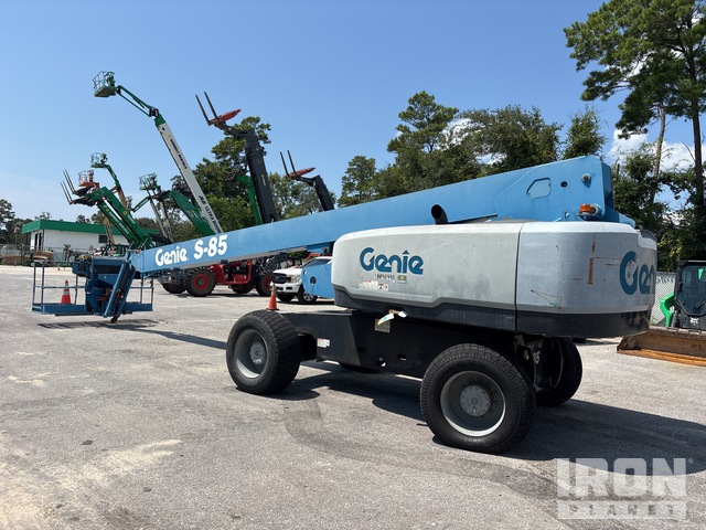ELEVADOR TELESCóPICO 2018 GENIE 4WD S85