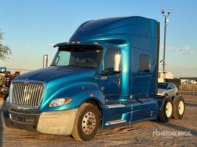 2019 International LT625 6x2 Cabeza Tractora Cabina Dormitorio