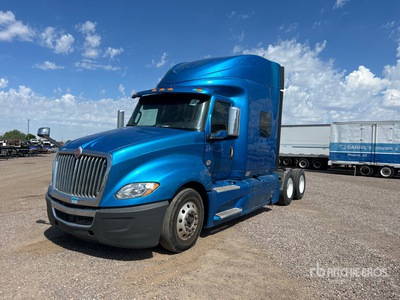 2019 International LT625 6x2 Cabeza Tractora Cabina Dormitorio