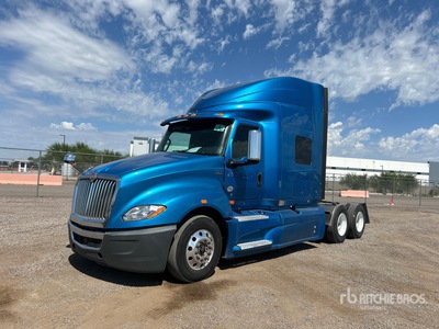 2019 International LT625 6x2 Sleeper Prime Mover