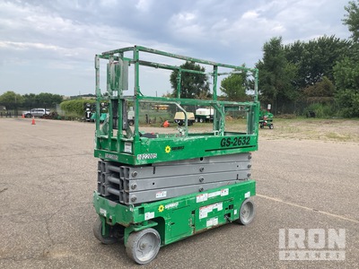 2017 Genie GS-2632 Electric Scissor Lift