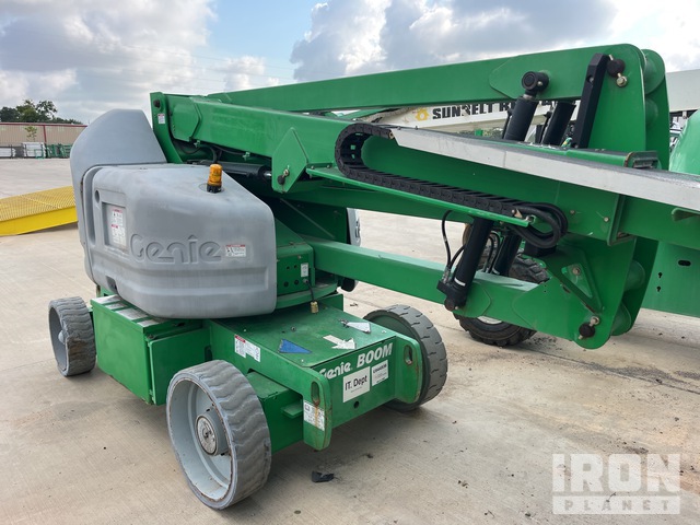 ELEVADOR ARTICULADO 2015 GENIE Z4023N