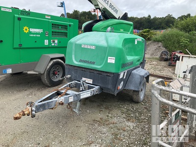 2019 Doosan C185WDO-T4F 185 cfm Mobile Luftkompressor (Inoperable)