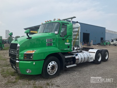 2019 Mack AN64T 6x4 T/A Day Cab Truck Tractor