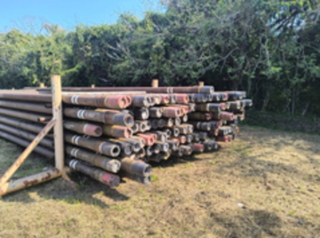 Quantity of (871) Tuberia para Perforacion / Drill Pipe