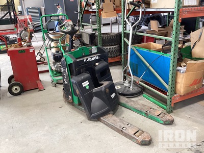 2019 Yale MPB045VGN24T2646 4510 lb Electric Pallet Jack
