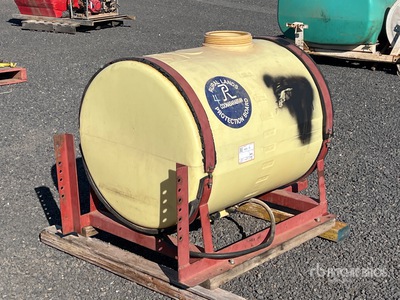 Hardie 400 L Skid Mounted Tank