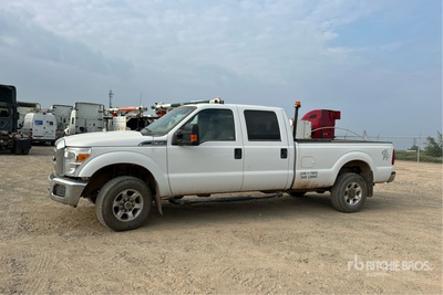 2016 Ford F-350 4x4 Crew Cab Pickup