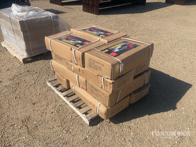 Quantity of 2025 BYT FLOJK035 QTY(12) 3.5T Floor Jack Varios, herramientas manuales (Unused)