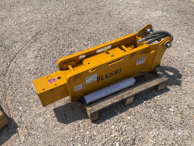 2025 BLK 680 Baggerlader Abbruchhammer (Unused)