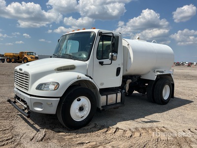 2014 Freightliner M2 106 4x2 Water Truck