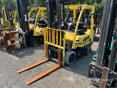 2017 Hyster S60FT 5700 lb Cushion Tire Heftruck