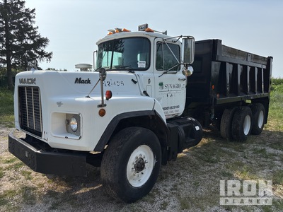 1993 Mack RB690S 6x4 Wywrotka T/A