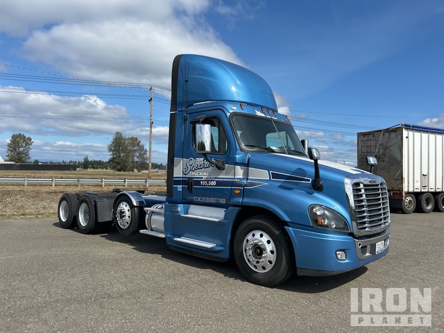 CAMIóN 2017 FREIGHTLINER