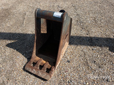 Tag 16 in Q/C Digging Excavator Bucket