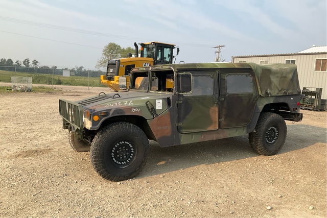 AM General M1097R1 HMMWV 4 Door Soft Top w/Truck Body