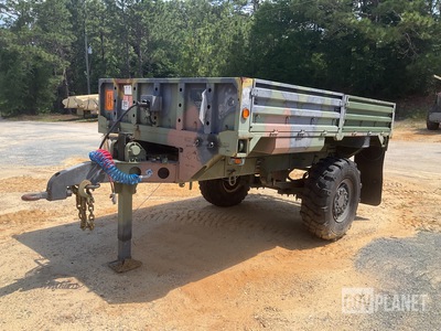2004 Stewart & Stevenson M1082 LMTV Cargo Trailer
