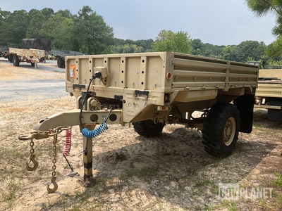 2004 Stewart & Stevenson LMTV Cargo Trailer