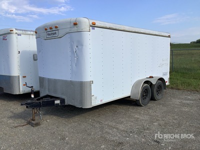 2000 Haulmark 14 ft T/A Rimorchio chiuso