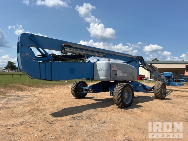ELEVADOR ARTICULADO 2012 GENIE 4WD Z135