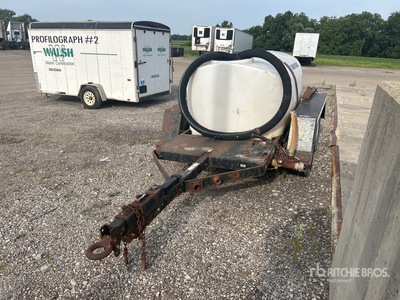 2006 Magnum MWT0500 500 gal T/A Water Tank Trailer