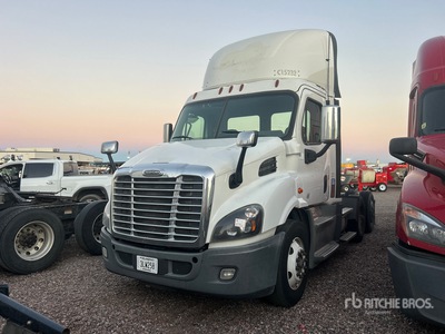 2018 Freightliner Cascadia 113 6x4 T/A Day Cab Truck Tractor (Inoperable)