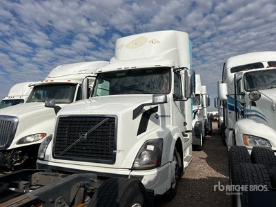 2017 Volvo VNL CNG 4x2 Cabina per trattore stradale 2 assi (Inoperable)