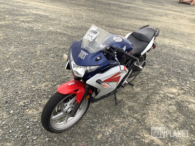 2012 Honda CBR250R Sport Bike