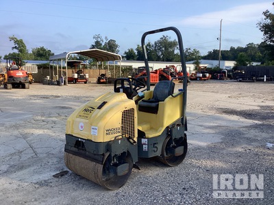 2015 Wacker Neuson RD12A Double Drum Roller