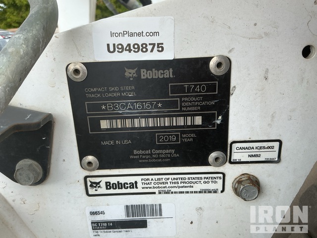 MINI CARGADOR SOBRE ORUGAS 2019 BOBCAT T740