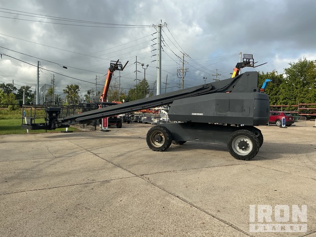 ELEVADOR TELESCóPICO 2012 JLG 4WD 800S