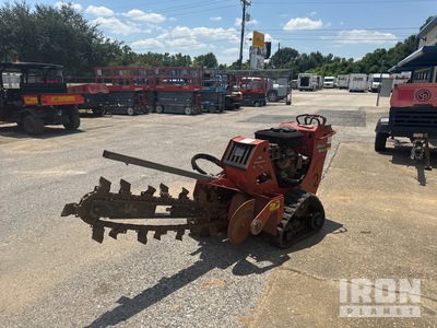 Ditch Witch C16X Walk Behind Scavatrincea
