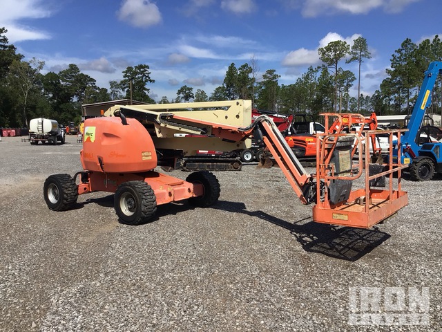 ELEVADOR ARTICULADO 2013 JLG 4WD 450AJ