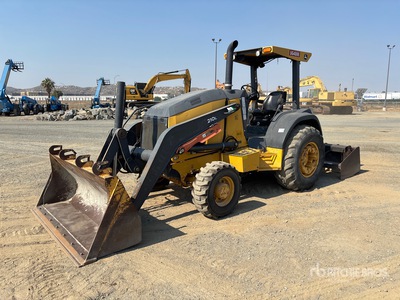 2015 John Deere 210L 4x4 Landscape Loader