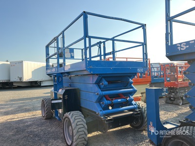 2020 Genie GS4390RT Dual Fuel Elevador de tijera