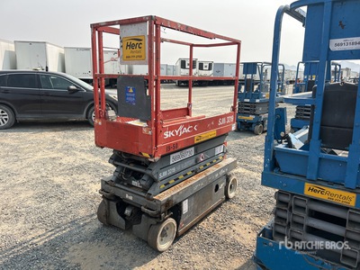 2013 Skyjack SJIII-3219 Electric Piattaforma aerea verticale